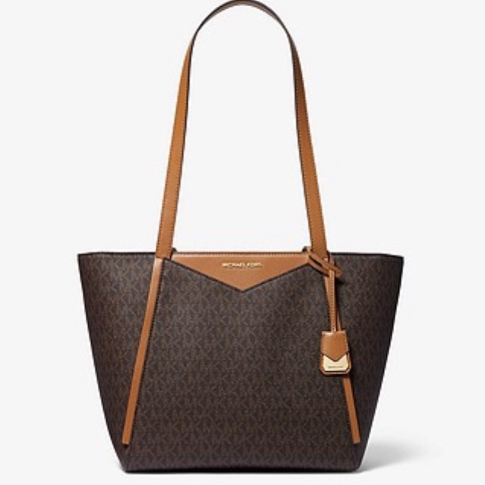 ‼️ SOLD ‼️ Michael Kors Signature Tote